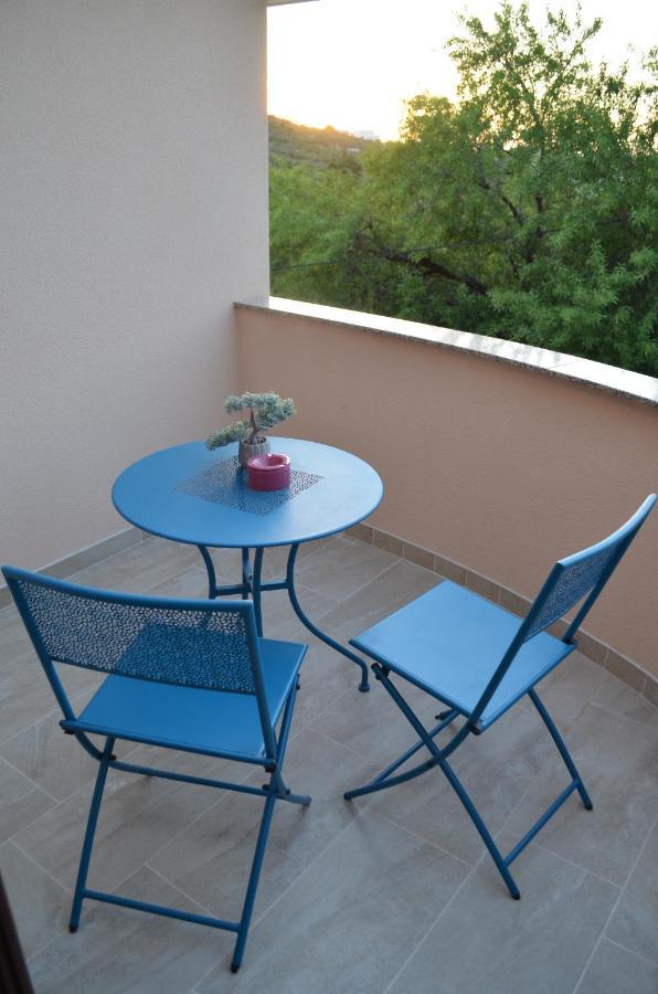 V&v - New Apartamento